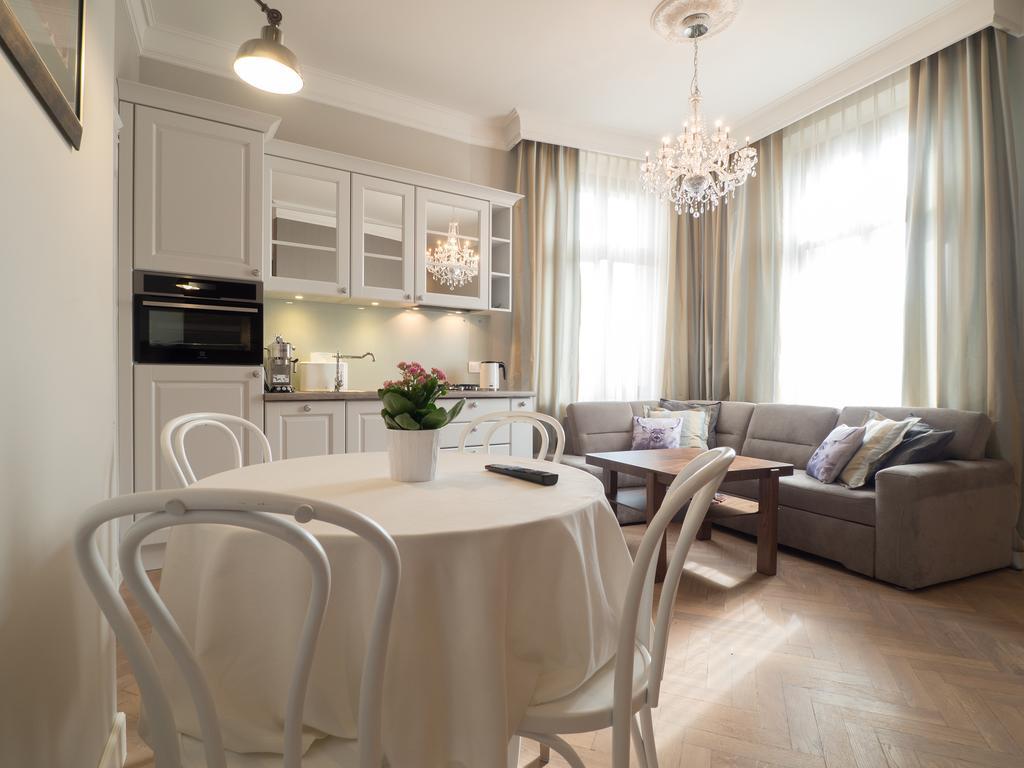 Best Apartments Sw. Antoniego 브로츠와프 객실 사진